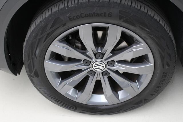 Volkswagen T-Roc 1.5 TSI DSG Sport | Navigatie | Airco | PDC | Camera | Dealeronderhouden