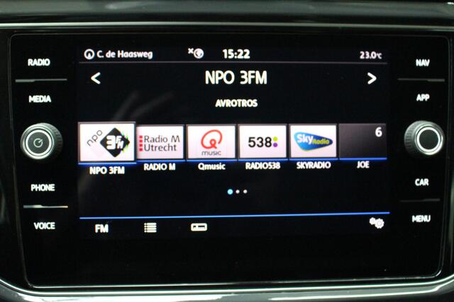 Volkswagen T-Roc 1.5 TSI DSG Sport | Navigatie | Airco | PDC | Camera | Dealeronderhouden