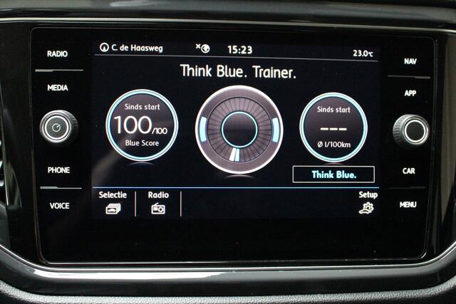Volkswagen T-Roc 1.5 TSI DSG Sport | Navigatie | Airco | PDC | Camera | Dealeronderhouden