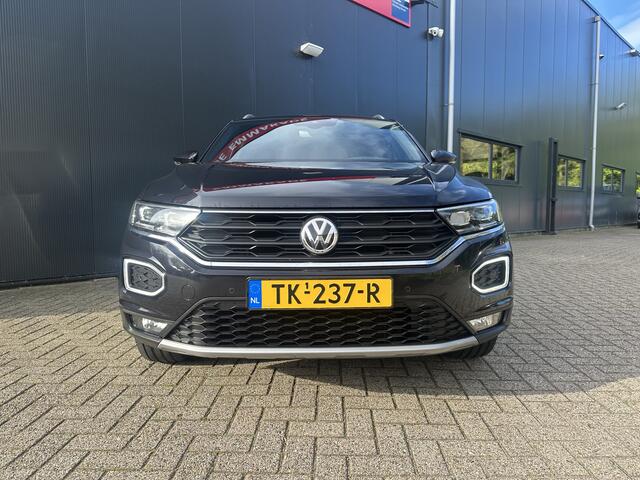Volkswagen T-Roc 1.5 TSI Sport | Trekhaak | Digital Dash.