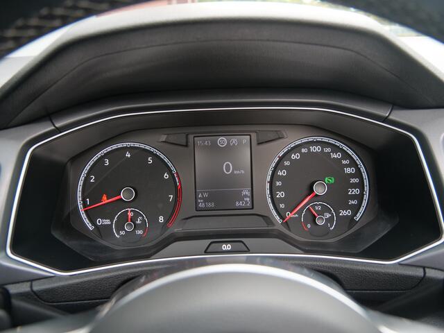 Volkswagen T-Roc Cabrio 1.5 TSI R-Line 150 Pk Automaat Navi / DAB / Camera / Windscherm / Trekhaak