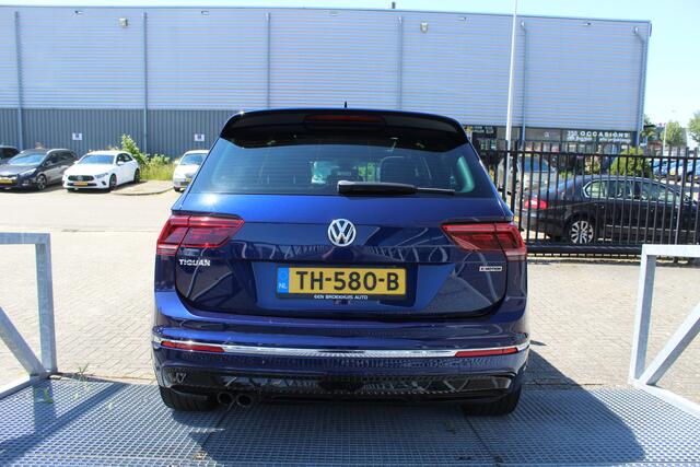 Volkswagen TIGUAN 1.4 TSI 4Motion Highline R-line NL auto/1e Eigenaar Automaat/Panoramadak/Navigatie/Digital dash/Cruise control adaptief/Elektrische achterklep/Alcantara bekleding/Stoelverwarming/Trekhaak/LED/Spiegels inklapbaar/Parkeersensoren rondom