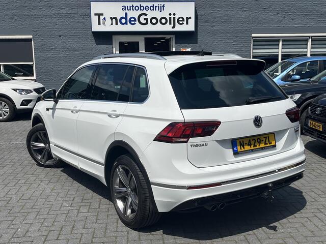 Volkswagen TIGUAN 2.0 TSi DSG 4Motion Highline Business R-Line | EL. TREKHAAK | STANDKACHEL | PANORAMADAK |