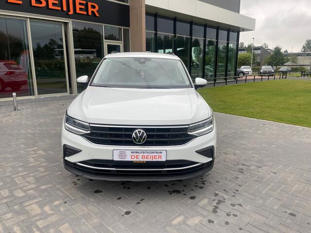 Volkswagen TIGUAN 1.5 TSI Life Business Navi Camera I Led