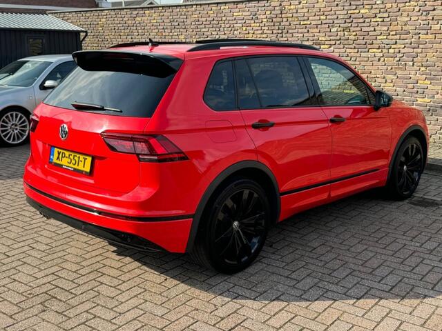 Volkswagen TIGUAN 1.5 TSI 2x R-Line Panodak Virtueel Trekhaak