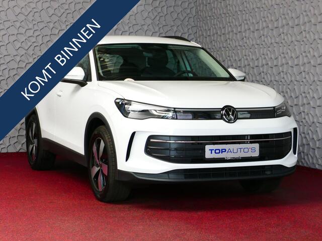 Volkswagen TIGUAN 1.5 eTSI ?NIEUWE AUTO? 150 LIFE EDTION NAVI CAMERA TREKHAAK STOEL/STUUR VERW. COMF.STOEL AMBIENTE LED 3/2024! 70 BIJNA NIEUWE VOLKSWAGEN'S UIT VOORRAAD LEVERBAAR
