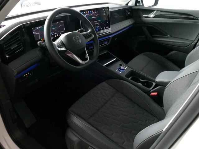 Volkswagen TIGUAN 1.5 eTSI ?NIEUWE AUTO? 150 LIFE EDTION NAVI CAMERA TREKHAAK STOEL/STUUR VERW. COMF.STOEL AMBIENTE LED 3/2024! 70 BIJNA NIEUWE VOLKSWAGEN'S UIT VOORRAAD LEVERBAAR