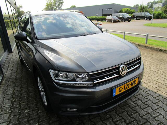 Volkswagen TIGUAN 1.5 TSI Comfortline Business