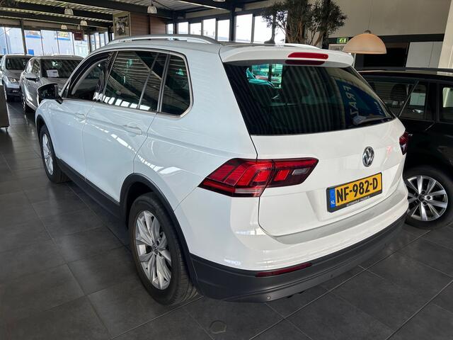 Volkswagen TIGUAN 1.4 TSI COMFORTLINE / TREKHAAK / CRUISE / NAVI / RIJKLAAR
