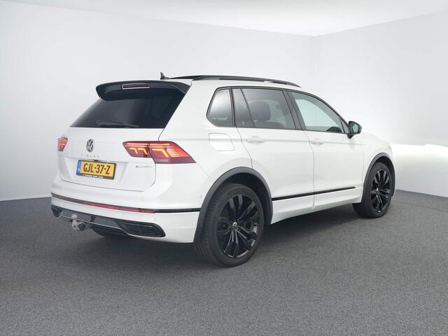 Volkswagen TIGUAN 1.4 TSI eHybrid R-Line Business+ | Blackstyle | Pano | 20"LM | Trekhaak | Winterpakket
