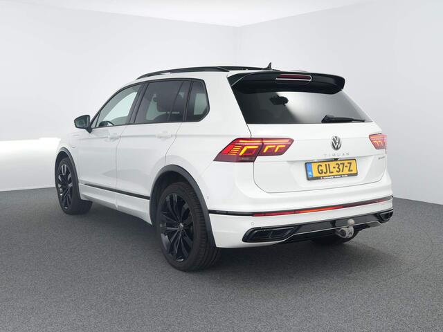 Volkswagen TIGUAN 1.4 TSI eHybrid R-Line Business+ | Blackstyle | Pano | 20"LM | Trekhaak | Winterpakket