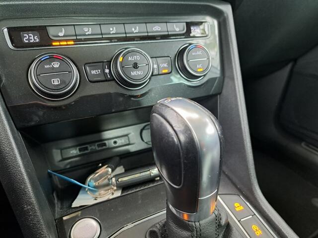 Volkswagen TIGUAN 1.5 TSI 150 Pk ACT Highline Pano Ecc Nav. Acantara Apple Carplay