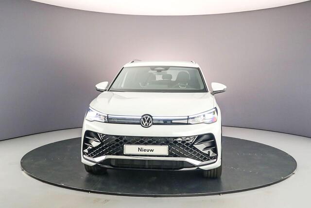 Volkswagen TIGUAN R-Line Business 1.5 eTSI 150pk DSG Automaat 360 camera, Elektrische achterklep, Head up display, Adaptive cruise control, Achteruitrijcamera, Harman Kardon audio, Navigatie, Stoelverwarming, Verwarmd stuurwiel