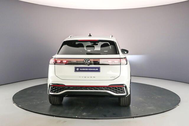 Volkswagen TIGUAN R-Line Business 1.5 eTSI 150pk DSG Automaat 360 camera, Elektrische achterklep, Head up display, Adaptive cruise control, Achteruitrijcamera, Harman Kardon audio, Navigatie, Stoelverwarming, Verwarmd stuurwiel