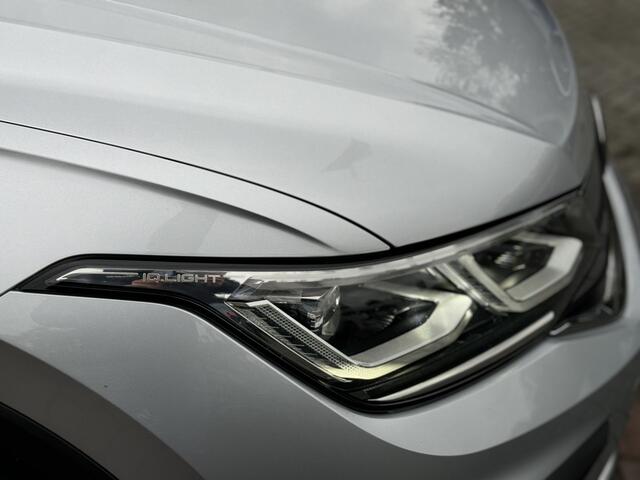 Volkswagen TIGUAN 1.4 TSI eHybrid Life | Camera | Trekhaak | IQ Light