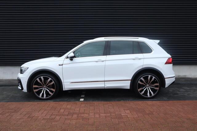 Volkswagen TIGUAN 2.0 TSI 4Motion Highline | R-Line | Cruise adapt. | Clima | Navi | Pano | Stoelverw | Parkeer-assistent |