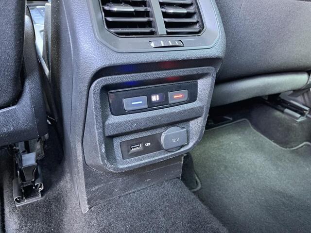 Volkswagen TIGUAN 1.5 TSI ECC LMV PANODAK CRUISE NAVIGATIE