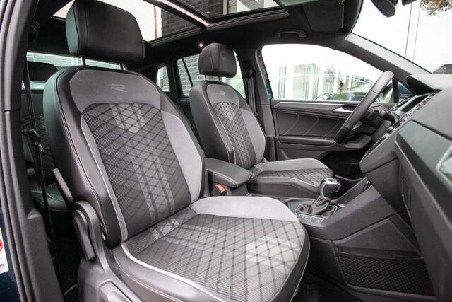 Volkswagen TIGUAN 1.4 TSI eHybrid R-Line Business+ - All-in rijklrprs | Navi | Elekt. panodak | Camera | Dode herk.