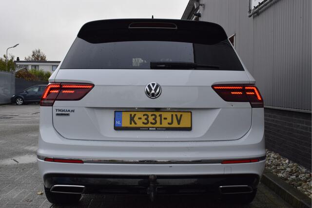 Volkswagen TIGUAN Allspace 1.5 TSI R line Comfort 7pers Adaptive cruise, Camera, Trekhaak, Stoelverwarming, Carplay