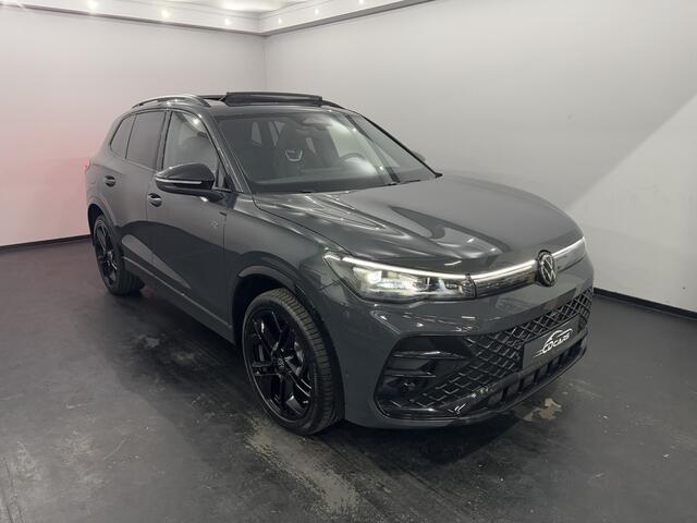 Volkswagen TIGUAN 1.5 eTSI R-Line Edition Pano, 360 Camera, Navi, Sfeerverlichting, Elektrische achterklep, Half leder, 4 jaar garantie Nieuwe model