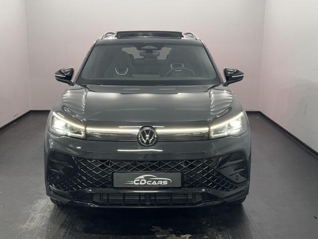 Volkswagen TIGUAN 1.5 eTSI R-Line Edition Pano, 360 Camera, Navi, Sfeerverlichting, Elektrische achterklep, Half leder, 4 jaar garantie Nieuwe model