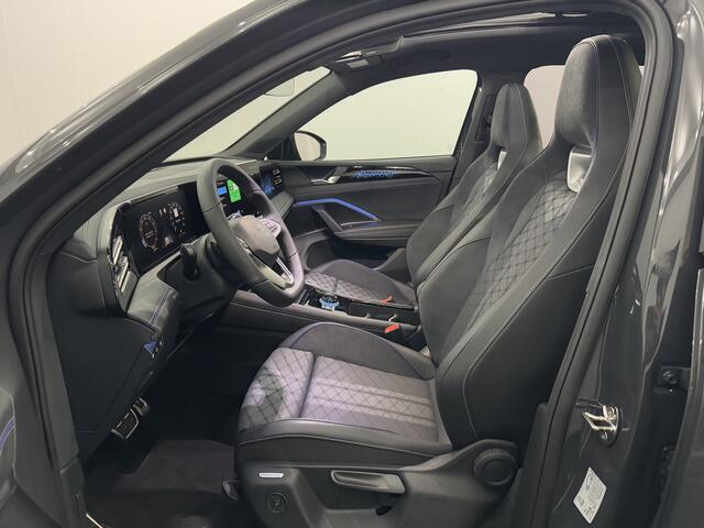 Volkswagen TIGUAN 1.5 eTSI R-Line Edition Pano, 360 Camera, Navi, Sfeerverlichting, Elektrische achterklep, Half leder, 4 jaar garantie Nieuwe model