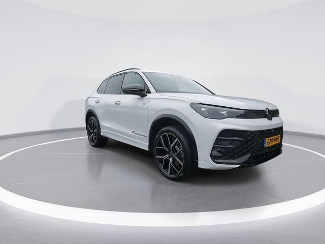 Volkswagen TIGUAN 1.5 eHybrid R-Line Edition Style Interieur Pakket l Black Style Pakket l Assistance Plus Pakket l Design Pakket