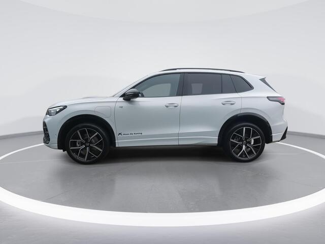 Volkswagen TIGUAN 1.5 eHybrid R-Line Edition Style Interieur Pakket l Black Style Pakket l Assistance Plus Pakket l Design Pakket