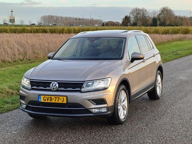 Volkswagen TIGUAN 1.4 TSI 4Motion Highline | Pano | Digi dash | Camera | Led | Navi | 18 " | Ada Cruise |