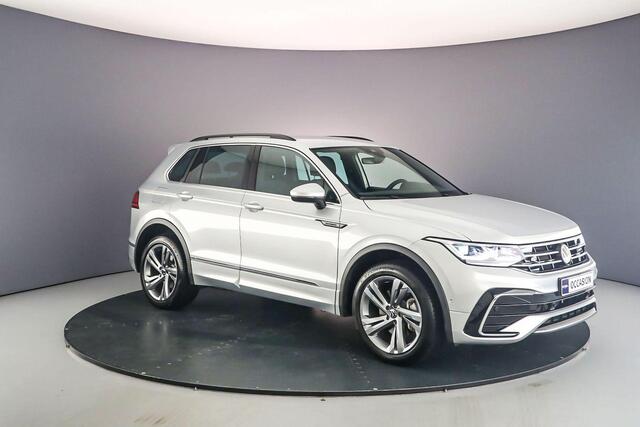 Volkswagen TIGUAN R-Line Business 1.4 TSI eHybrid 245pk DSG Automaat Achteruitrijcamera, Navigatie, Elektrische achterklep, Adaptive cruise control, App connect, LED verlichting, Keyless start/entry