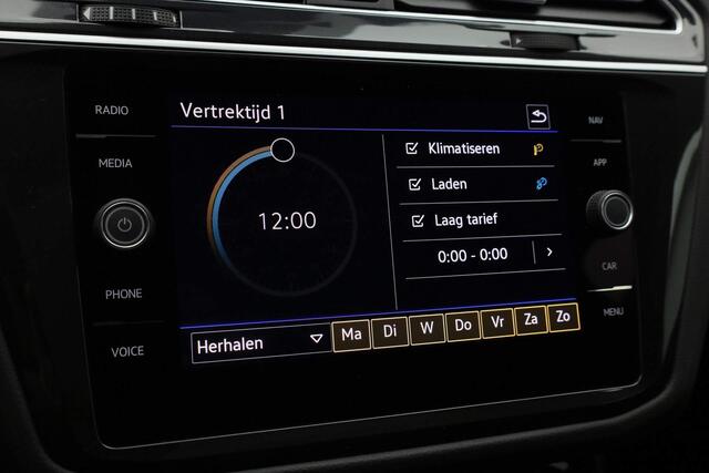 Volkswagen TIGUAN 1.4 TSI 245PK DSG eHybrid Elegance | Pano | IQ Light | Camera | Navi | ACC | Keyless | Alcantara