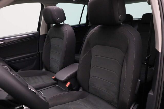 Volkswagen TIGUAN 1.4 TSI 245PK DSG eHybrid Elegance | Pano | IQ Light | Camera | Navi | ACC | Keyless | Alcantara