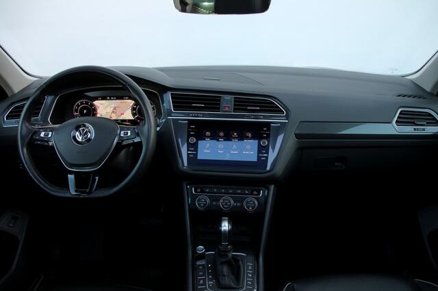 Volkswagen TIGUAN 2.0 TSI 4Motion R-Line - 180 pk **Pano / Leer / Trekhaak / Memor