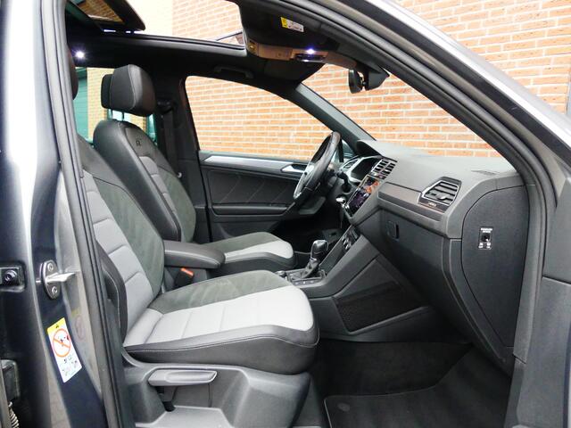 Volkswagen TIGUAN 2.0 TSI 4Motion 2 X R-Line / Panodak / 20 Inch