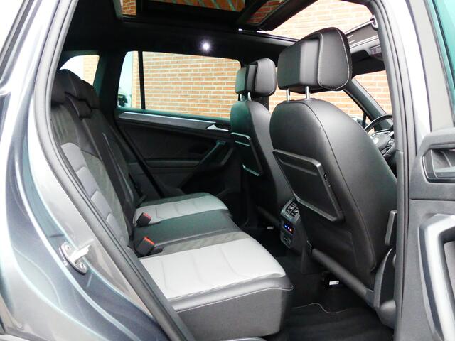 Volkswagen TIGUAN 2.0 TSI 4Motion 2 X R-Line / Panodak / 20 Inch