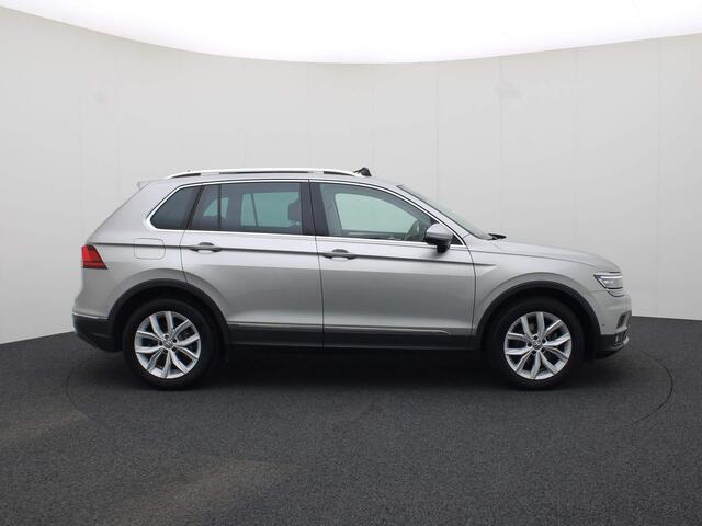 Volkswagen TIGUAN 1.4TSI/150PK ACT Highline DSG · Panoramadak · Navigatie · Parkeersensoren + rondom zichtcamera