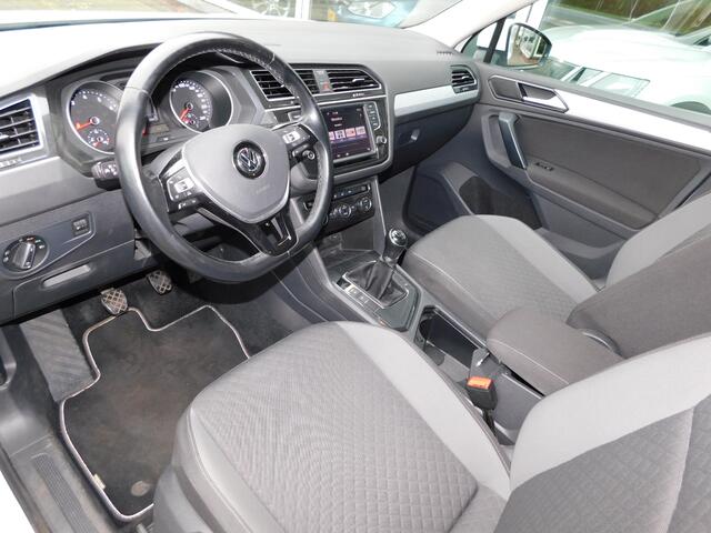 Volkswagen TIGUAN 1.4TSI 125PK CONNECTED!! All-in Prijs! 1e Eig!Trek