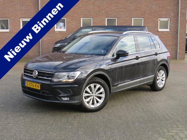 Volkswagen TIGUAN 1.5 TSI Comfortline Business * Rijklaarprijs incl. garantie * Panoramadak * Trekhaak * PDC V+A * Navi * Carplay Android
