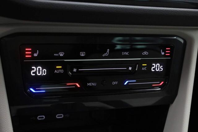 Volkswagen TIGUAN 1.5 TSI 150PK DSG Elegance | Pano | Trekhaak | IQ Light | Stoel-/achterbankverwarming | Camera | Navi | ACC | Keyless | Massage | Digital Cockpit Pro