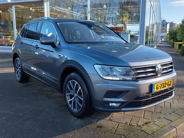 Volkswagen TIGUAN Allspace 1.5 TSI 150pk DSG Comfortline Business | Navi | Clima | Adap. Cruise | Keyless Entry | Pdc V+A | Stoelverwarming | Rijstrook+Licht+Regensensor | Privacy Glass | 17''lm | Trekhaak