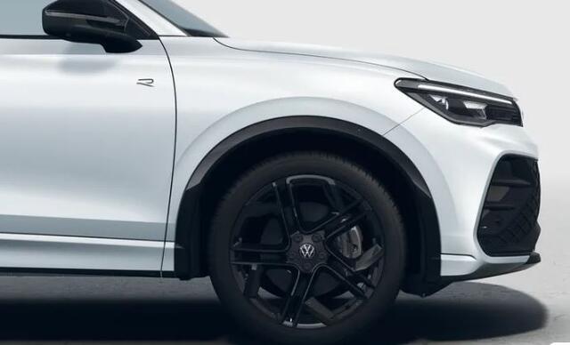 Volkswagen TIGUAN 1.5 eHybrid R-Line Edition !!!Profiteer ook van 2.000 EURO inruilpremie!!!
