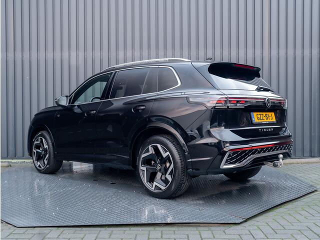 Volkswagen TIGUAN 1.5 eTSI R-Line Edition | Trekhaak wegkl. | Stoel&Stuur verw. | Prijs Rijklaar!!