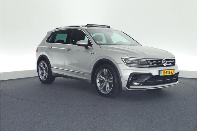 Volkswagen TIGUAN 1.5 TSI 150pk ACT DSG R-Line Highline Panoramadak Trekhaak Virtual Cockpit Camera Navigatie Led ACC DCC
