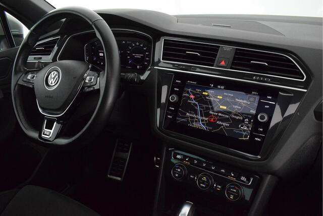 Volkswagen TIGUAN 1.5 TSI 150pk ACT DSG R-Line Highline Panoramadak Trekhaak Virtual Cockpit Camera Navigatie Led ACC DCC