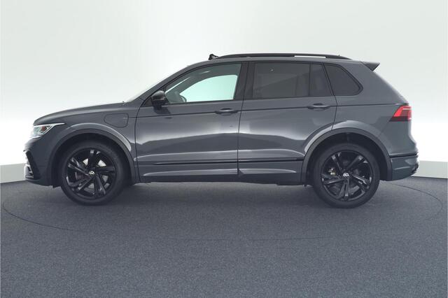 Volkswagen TIGUAN 1.4 TSI 245pk eHybrid 2x R-Line Black Style Camera Stoelverwarming Virtual Cockpit IQ.Light Panoramadak