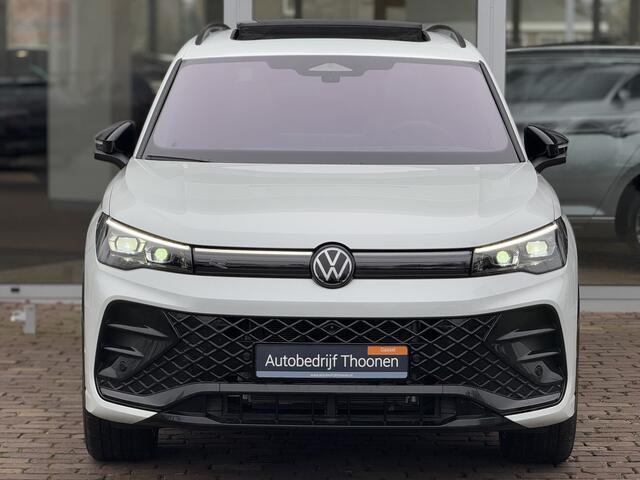 Volkswagen TIGUAN 1.5 eHybrid R-Line Edition | Trekhaak | Leer