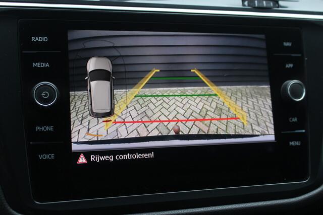 Volkswagen TIGUAN Allspace 2.0 TSI 4Motion R-Line - TREKHAAK - VIRT. COCKPIT - 7 PERS - NAVIGATIE -