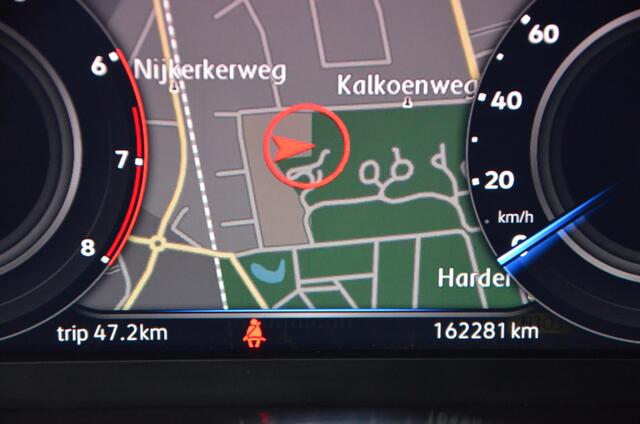 Volkswagen TIGUAN 1.5 TSI ACT Highline Business R Line Automaat/Virtueel-Dashbord/Navi/Pdc/Ecc/Led/Stoelverwarming/Panoramadak/20-Inch Lmv/Privacy-Glass/R Line Binnen & buiten/Achteruitrijcamera