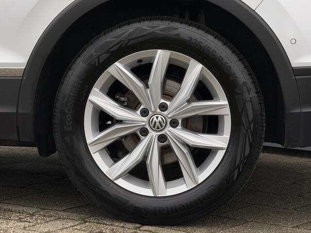 Volkswagen TIGUAN 1.5 TSI ACT Comfortline Automaat Carplay/Trekhaak/Camera