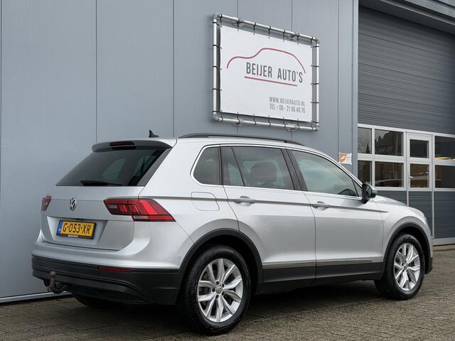 Volkswagen TIGUAN 1.5 TSI ACT Comfortline Automaat Carplay/Trekhaak/Camera